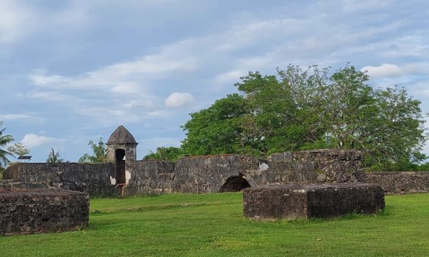 Benteng Speelwijk Peninggalan Sejarah Kolonial Belanda
