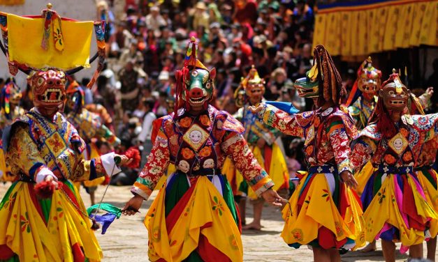 Festival Tshechu Perayaan Budaya Dan Spiritualitas Di Bhutan