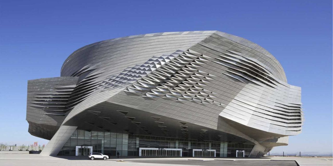 Futuristik Dan Klasik Perpaduan Gaya Yang Sedang Populer