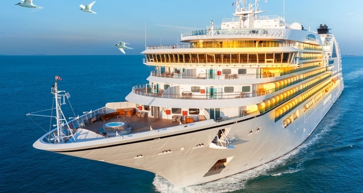 Kapal Pesiar Perjalanan Laut Di Rancang Dengan Kemewahan