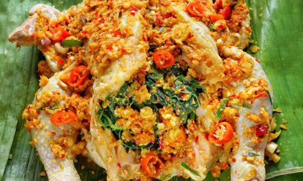 Ayam Betutu: Cita Rasa Khas Bali Yang Melegenda