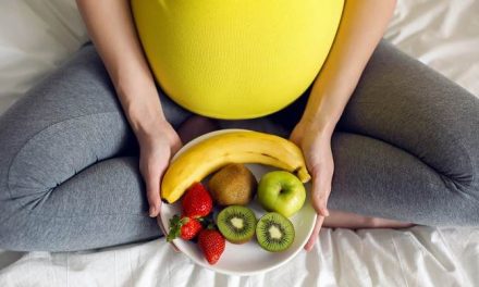 Buah Terbaik Untuk Ibu Hamil: Nutrisi Alami Untuk Bunda & Janin