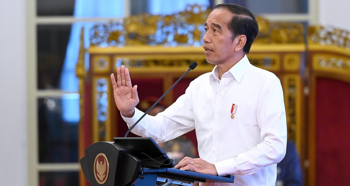 Jokowi, Di Tunjuk Jadi Tokoh Ekonomi Global Versi Bloomberg
