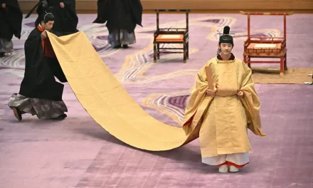 Upacara Kedewasaan Pangeran Hisahito, Harapan Takhta Jepang