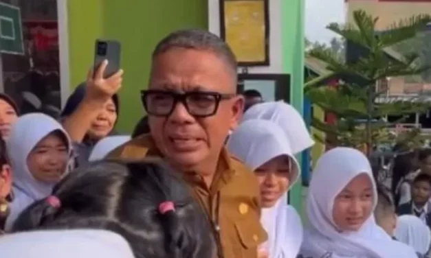 Wali Kota Prabumulih: Kepsek Dicopot Karena Anak Bawa Mobil