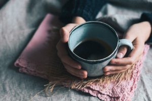 Minum Kopi Dengan Obat Bisa Timbulkan Efek Fatal Bagi Tubuh