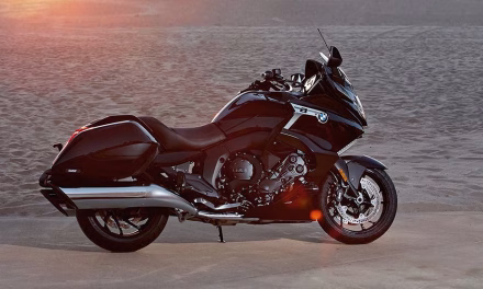 BMW K1600 GT Tawarkan Pengalaman Touring Tanpa Kompromi