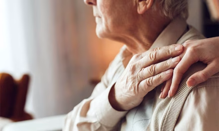 Kesulitan Komunikasi Dan Apatis: Wajah Baru Awal Demensia