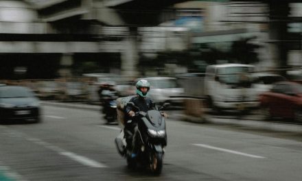 Jawaban Mengejutkan Soal Menggeber Motor Injeksi Saat Dingin