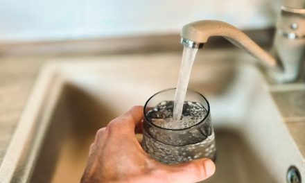 Air Kita Terancam: Nanoplastik Bikin Bakteri Susah Mati