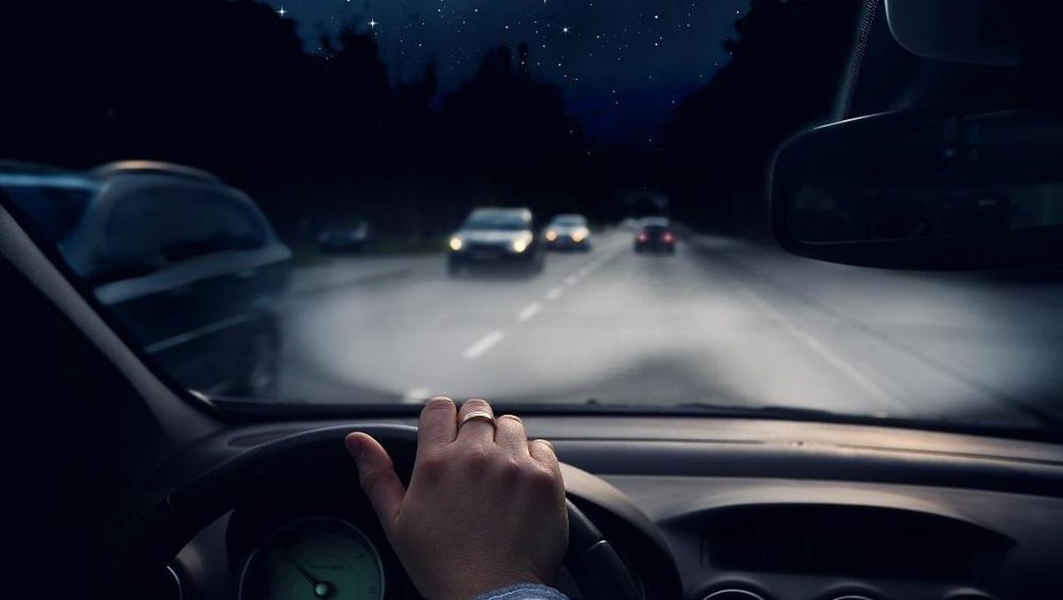 Menembus Gelap: 3 Panduan Aman Berkendara Di Malam Hari
