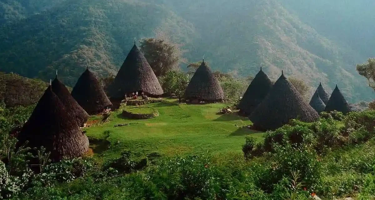 Sekali Seumur Hidup! 3 Tempat Unik di NTT Ini Wajib Di Datangi