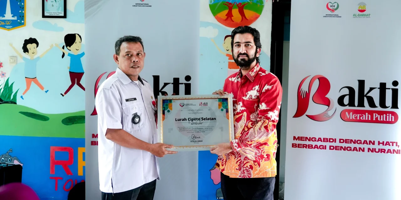Bakti Merah Putih Manjakan Lansia Lewat Terapi Gratis