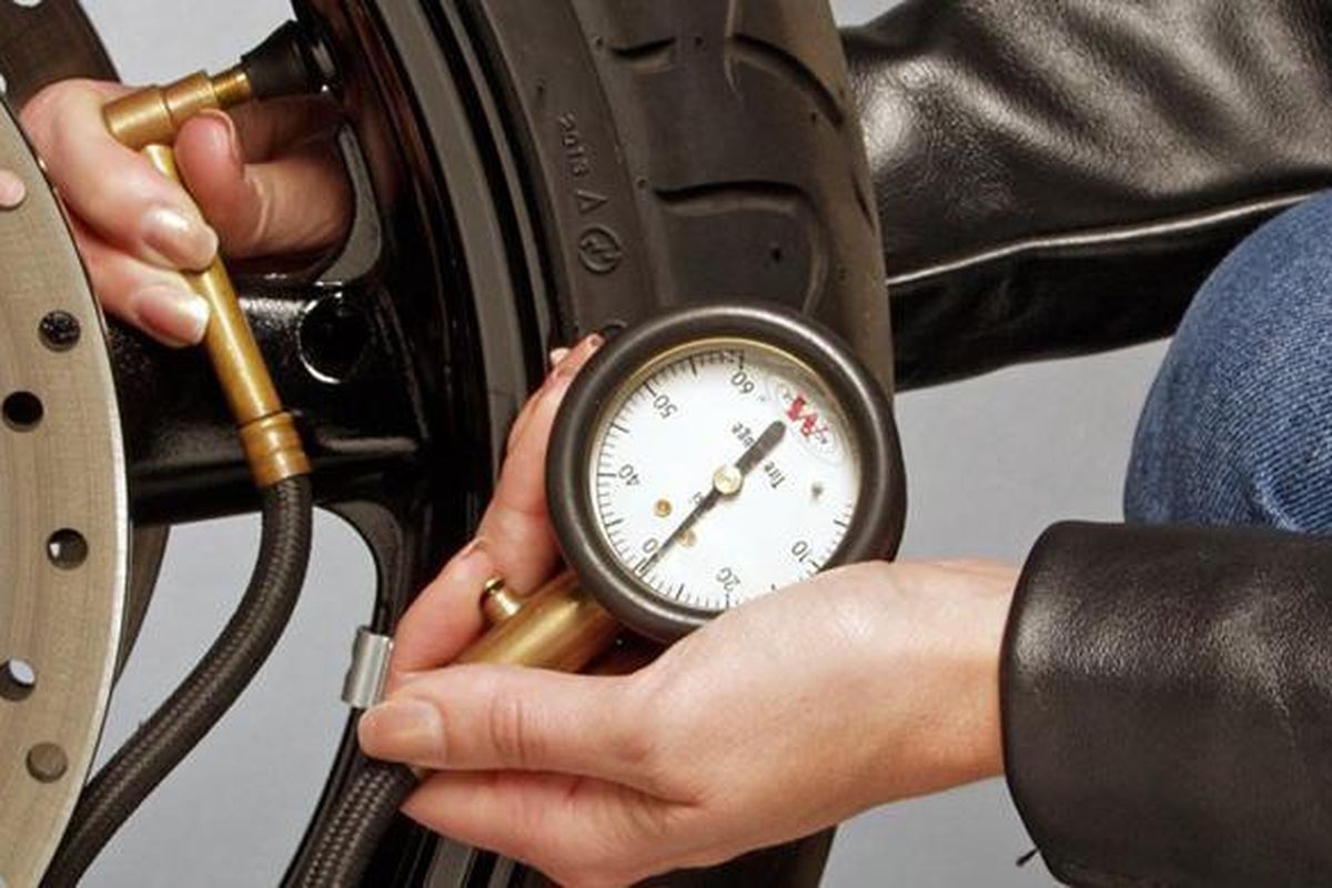 Alasan Nitrogen Bikin Tekanan Ban Selalu Stabil