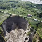Bahaya Mengintai! Daerah Ini Rawan Terjadi Sinkhole Raksasa