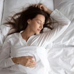Saran Dokter: Jam Tidur Anti-Stroke